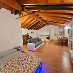 The View ,appartamento Fronte Apartament *