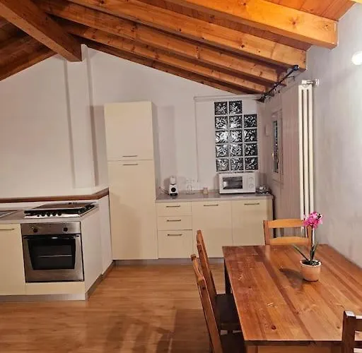 The View ,appartamento Fronte Διαμέρισμα *